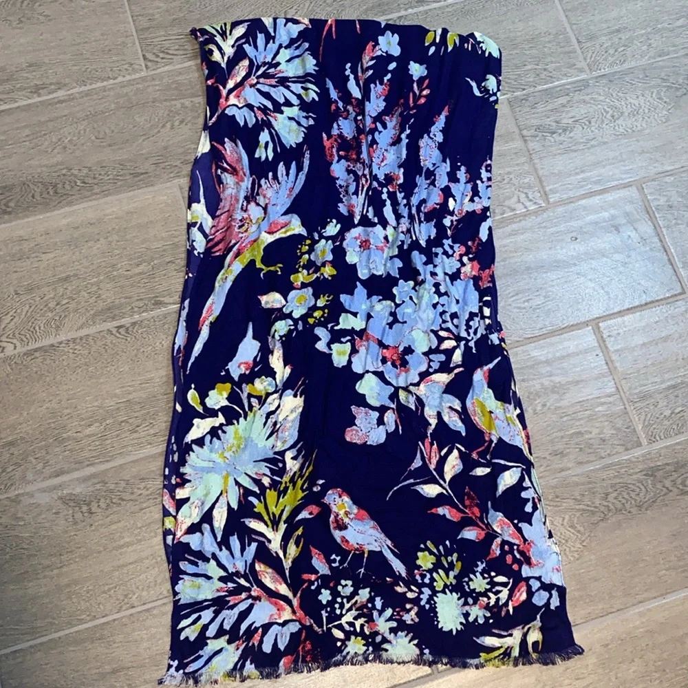 Max‎ Studio Long Rectangular Flowers and Bids Rayon Scarf